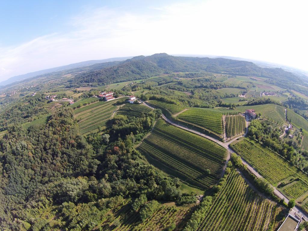 Agriturismo Casa Delle Rose Winery Ruttàrs Exterior foto